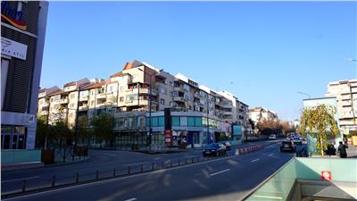 DE INCHIRIAT, ULTRACENTRAL, 175 MP
