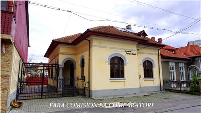 1 MAI  -  CASA CU ARHITECTURA NEOROMANEASCA
