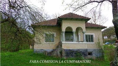 CASA TRADITIONALA - TEREN 2588 MP
