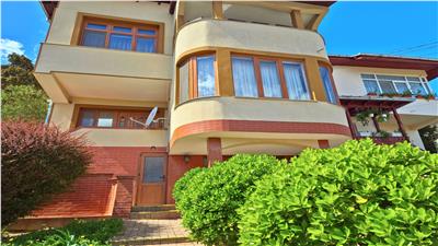 VILA CLASICA DE FAMILIE |TEREN 1137| POZITIE EXCELENTA - NORD